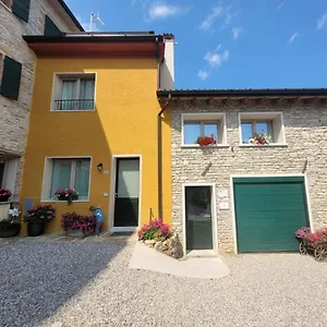 https://ca-marinella.hotelinveneto.com